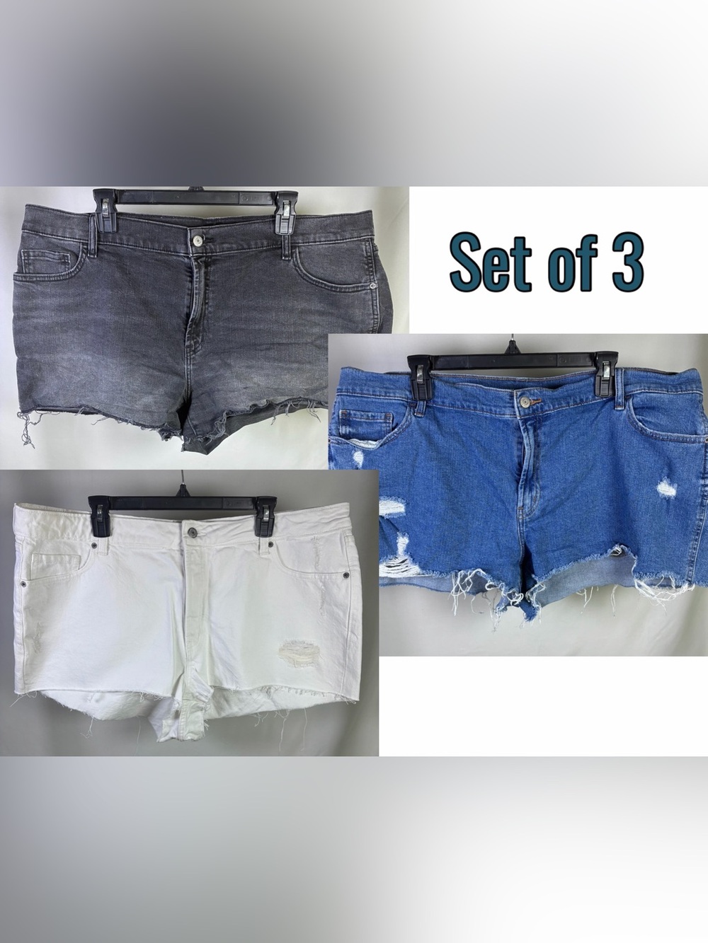Bundle of 3 Women’s Old Navy Shorts Size 20 - Black, White, Blue Varying Styles
